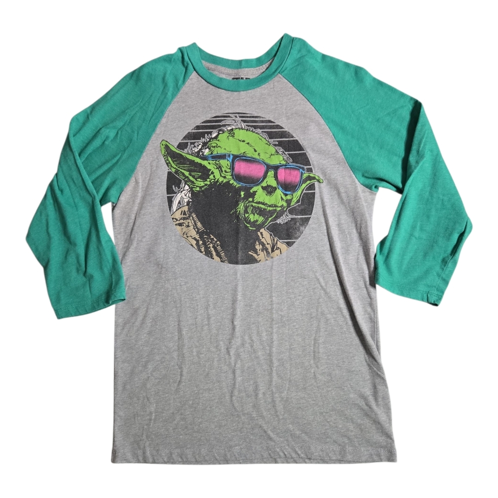 Star Wars Green and Gray Yoda Long Sleeve Tee